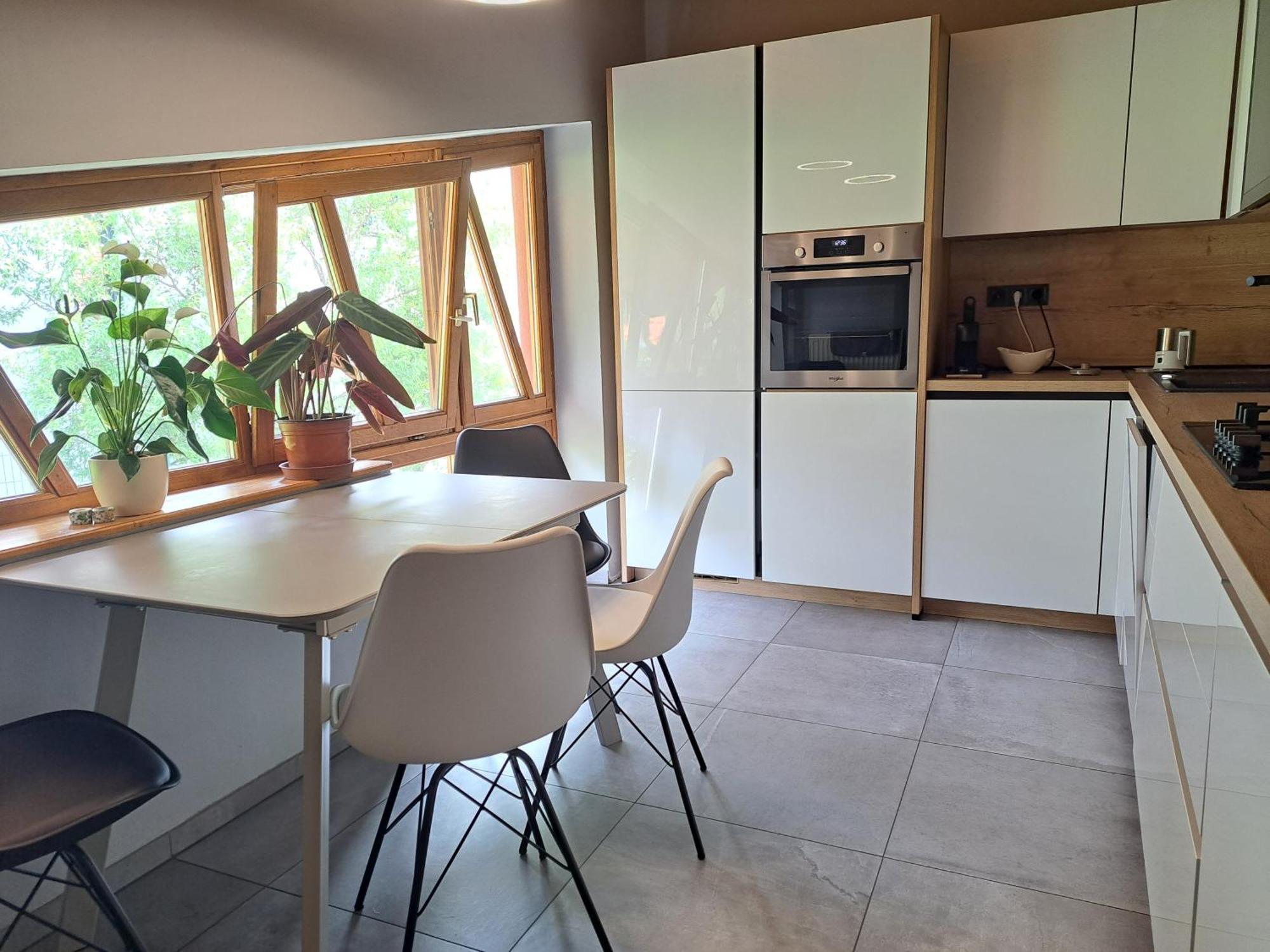 Mediterran Apartman Pecs Ngoại thất bức ảnh